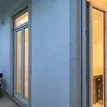 Διαμέρισμα Lisbon10 *