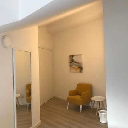 Appartement Lisbon10 *