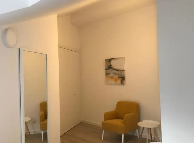 Appartamento Lisbon10 *